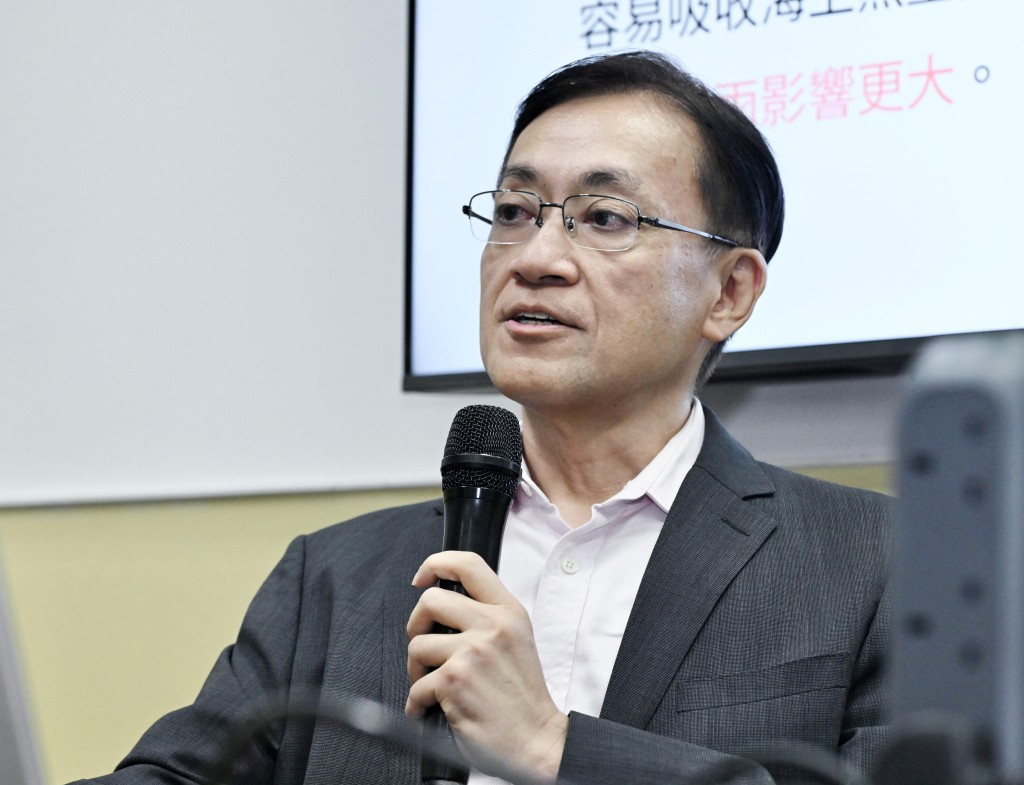 天文台前台長岑智明。  