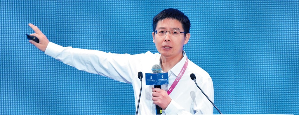 市場估計,如果宇樹科技成功上市,九十後創辦人王興興的身家起碼增加過百億元。 市場估計,如果宇樹科技成功上市,九十後創辦人王興興的身家起碼增加過百億元。