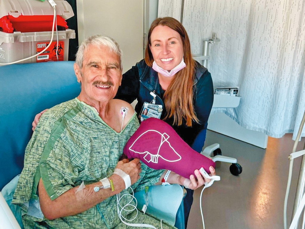 美國不少醫院對外宣傳其器官移植服務。 美國不少醫院對外宣傳其器官移植服務。