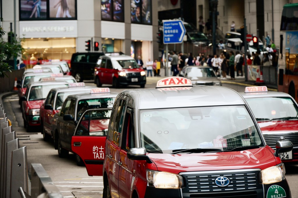 的士業界對白牌車非常不滿