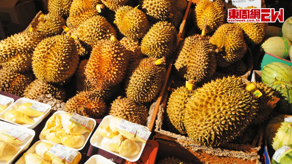 何俊賢提醒市民應從正規渠道購買榴槤，才可買得安心，食得放心。