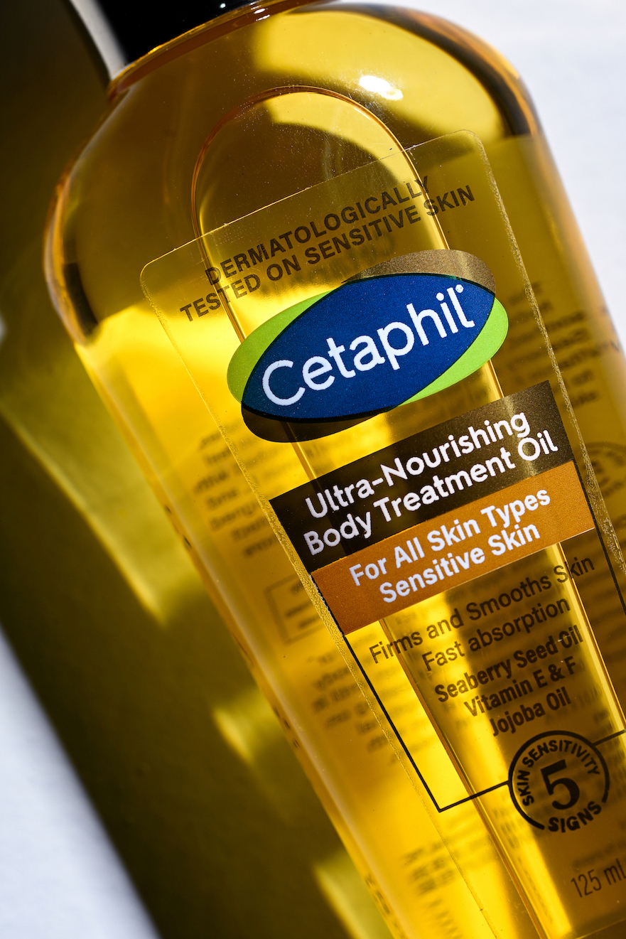 Cetaphil緊緻護膚身體油有助預防橙皮紋和肌膚鬆弛下垂