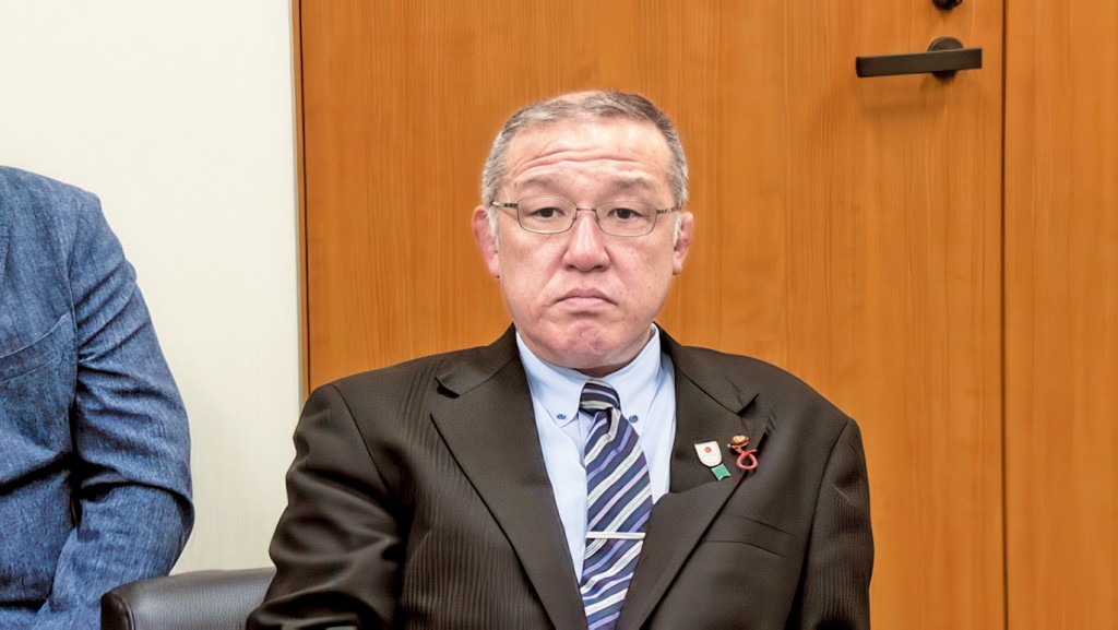 市議員成松由紀夫