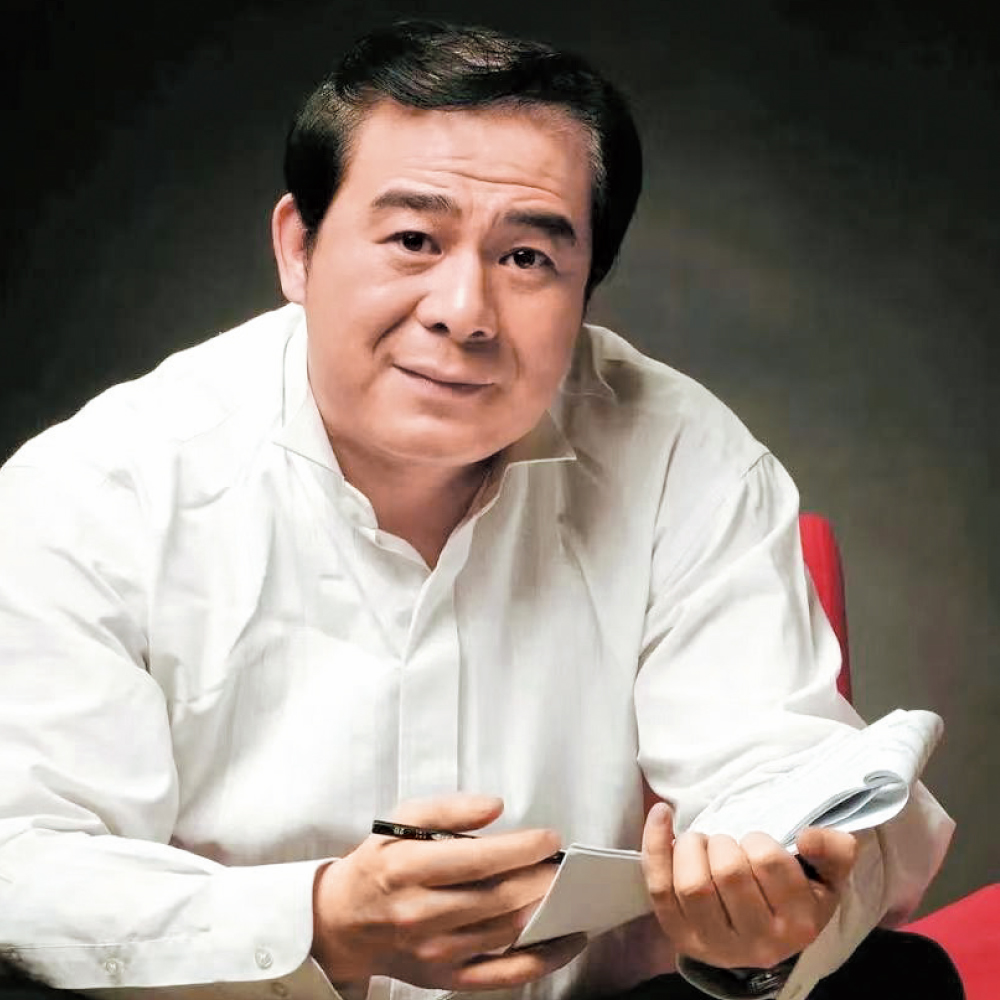 俞峰大師將執棒「金韻新章—俞峰與香港中樂團」，並領銜「中國音樂金鐘獎」得獎精英同台傾力演繹。