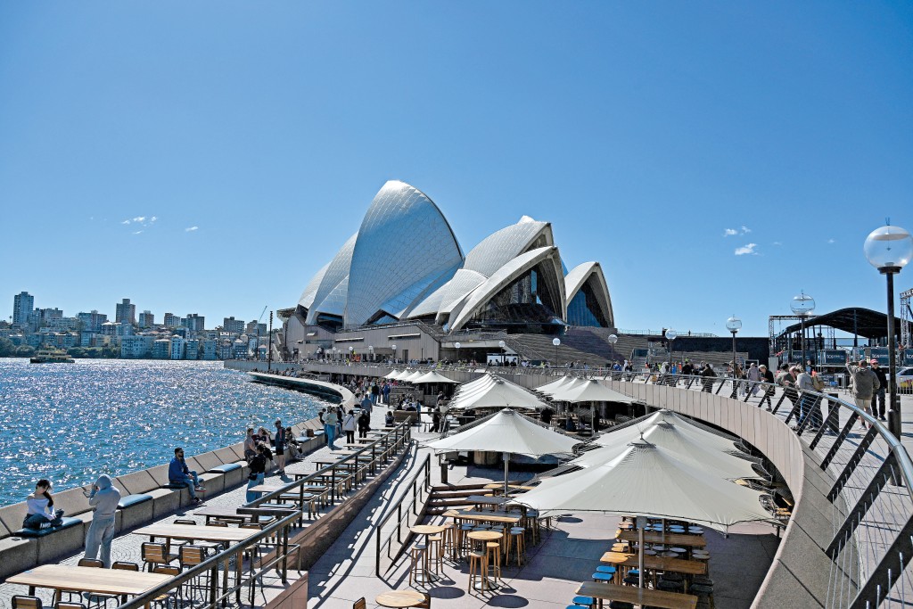 國泰下月將取消部分航班，當中包括少量往來澳洲的航班。