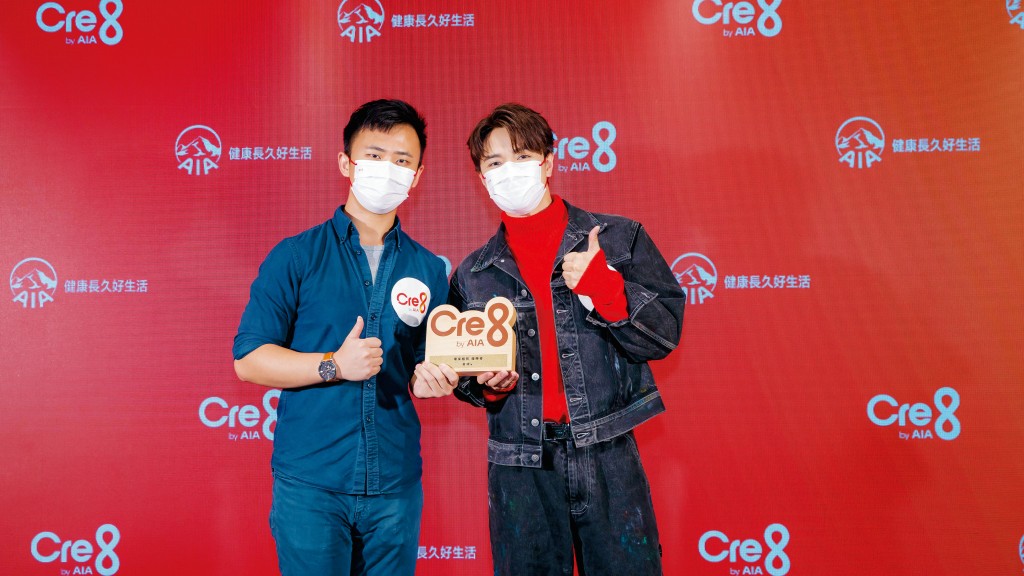The Loops前年參加友邦香港青年共創項目比賽「Cre8 by AIA」，成功在環保組別中突圍，贏獲三十萬元資金。