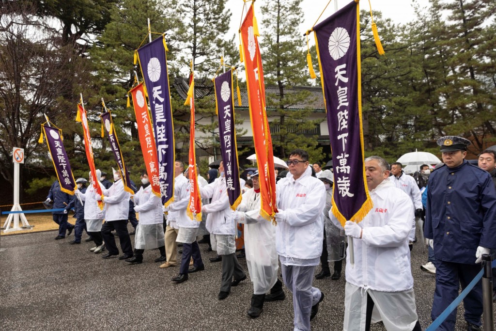 日本人擁戴的皇室傳承至今已有二千六百年,過去亦出現過八位女天皇。 日本人擁戴的皇室傳承至今已有二千六百年,過去亦出現過八位女天皇。