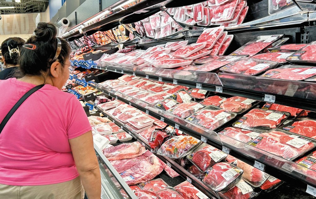 美國牛肉價格不斷上漲，昂貴肉價令消費者為之卻步。