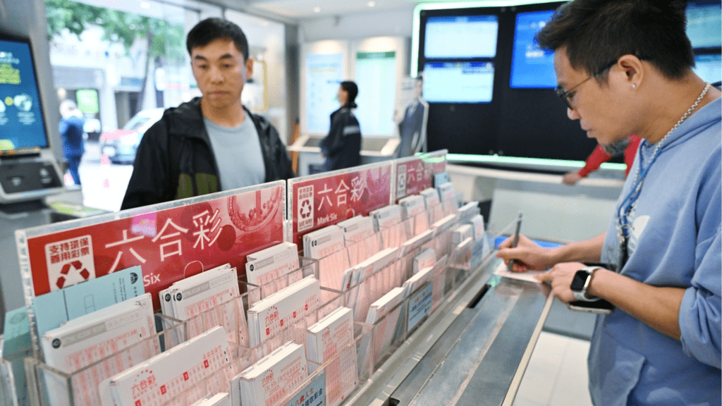 六合彩復活節金多寶將於周六（4月4日）晚攪珠，當中特設6,300萬港元金多寶，若以10港元一注獨中，估計頭獎可高達8,000萬港元