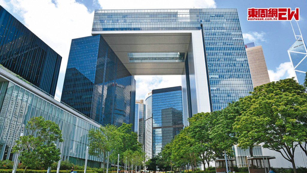 離職公務員就業申請諮詢委員會最新工作報告，去年共接獲三十九宗首長級公務員離職後從事外間工作的申請，僅一宗不獲批。