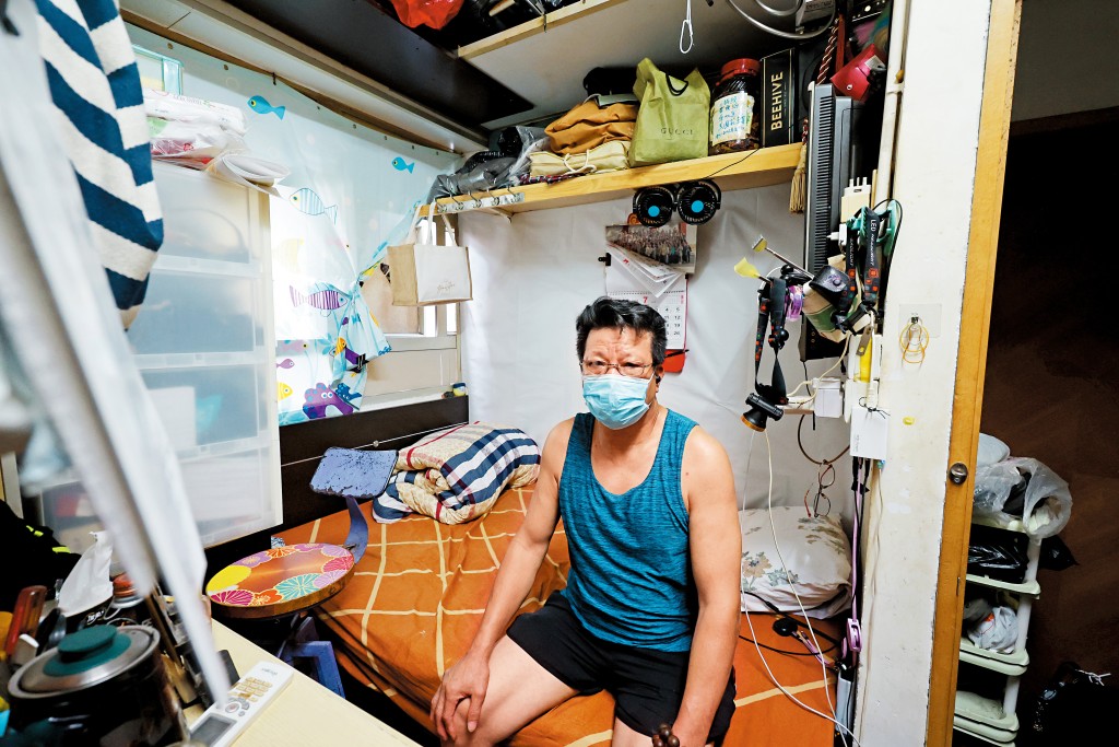 不少劏房戶居住環境惡劣,部分居於工廈的更面臨逼遷問題。 不少劏房戶居住環境惡劣,部分居於工廈的更面臨逼遷問題。