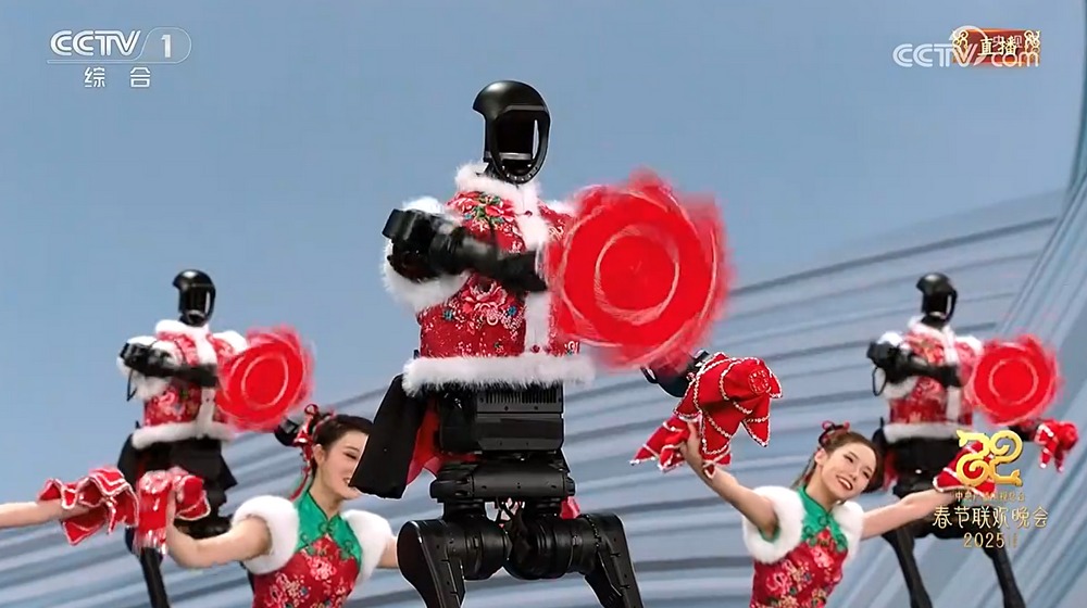 「福兮」，去年春晚在張藝謀執導《秧BOT》扭秧歌、拋手絹，成為熱話。