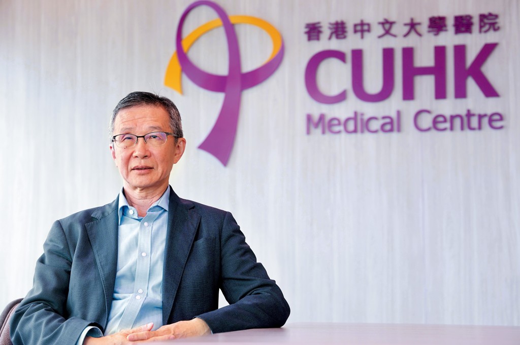 談及退休後的生活,馮康表示會以「微退休」的方式,不再從事全職工作,以更自由的方式貢獻社會。 談及退休後的生活,馮康表示會以「微退休」的方式,不再從事全職工作,以更自由的方式貢獻社會。