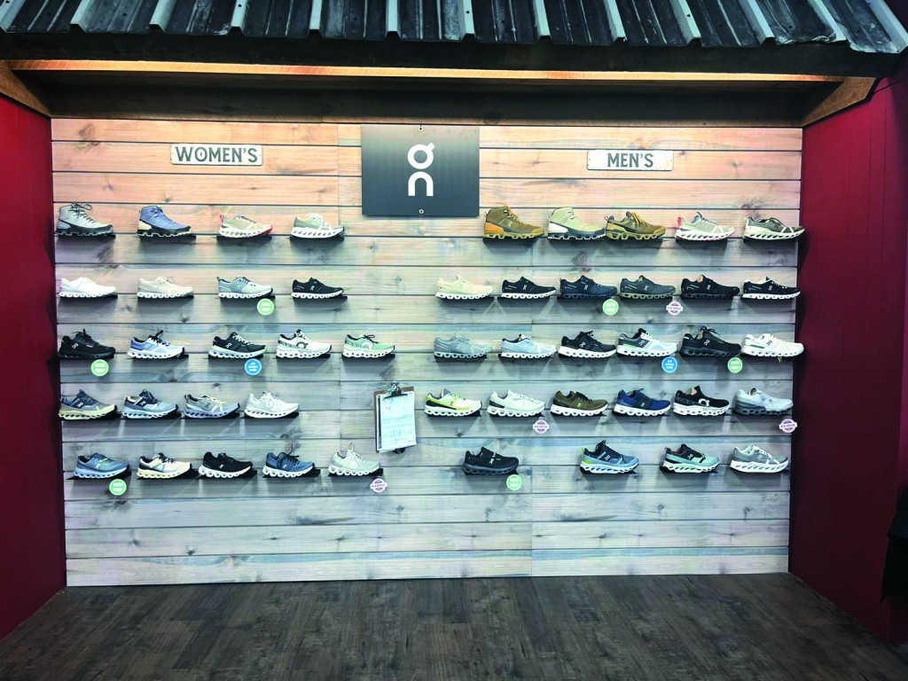 二○一○年創立的On是來自瑞士的運動鞋和體育用品品牌,於瑞士的運動鞋市場佔有率高達四成。 二○一○年創立的On是來自瑞士的運動鞋和體育用品品牌,於瑞士的運動鞋市場佔有率高達四成。