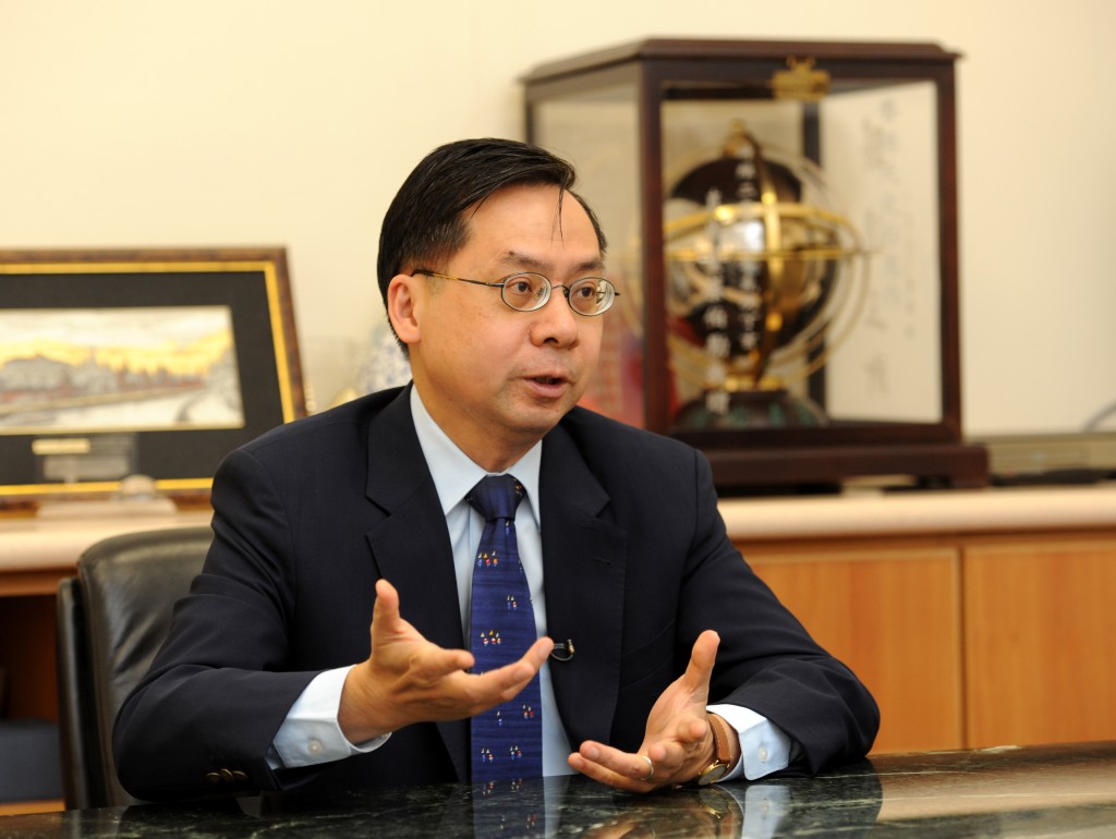 天文台前台長李本瀅。  