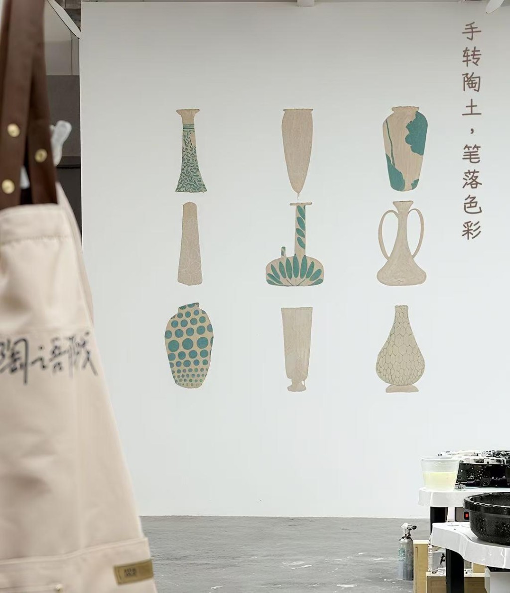 即將開放的景德鎮陶瓷展廳將融合數位化互動與傳統工藝展示，長期展出多名著名景德鎮大師的作品，呈現陶瓷藝術的傳承工藝和獨特魅力。