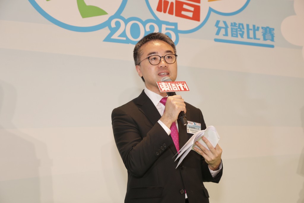 教育局副局長施俊輝說，教育局積極推動視覺藝術資優教育，培育具國際視野的藝術人才。