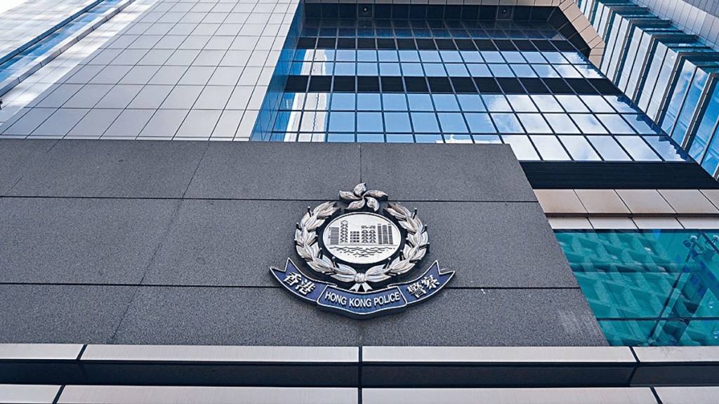 申請方認為在警方未能提出更強烈的表面證據，證明涉案文件與欺詐行為直接相關前，相關文件應繼續受到保密特權保護，警方無權擅自查閱。