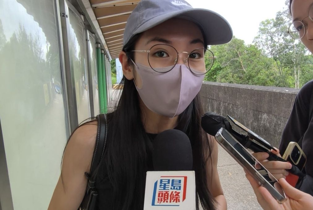 鄧小姐指今日候車人龍較長
