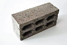 ○八年汶川大地震,劉家琨事後深入災區,為一位在地震中死去的十六歲普通中學生建造紀念館,並創造出一種「再生磚」。 ○八年汶川大地震,劉家琨事後深入災區,為一位在地震中死去的十六歲普通中學生建造紀念館,並創造出一種「再生磚」。