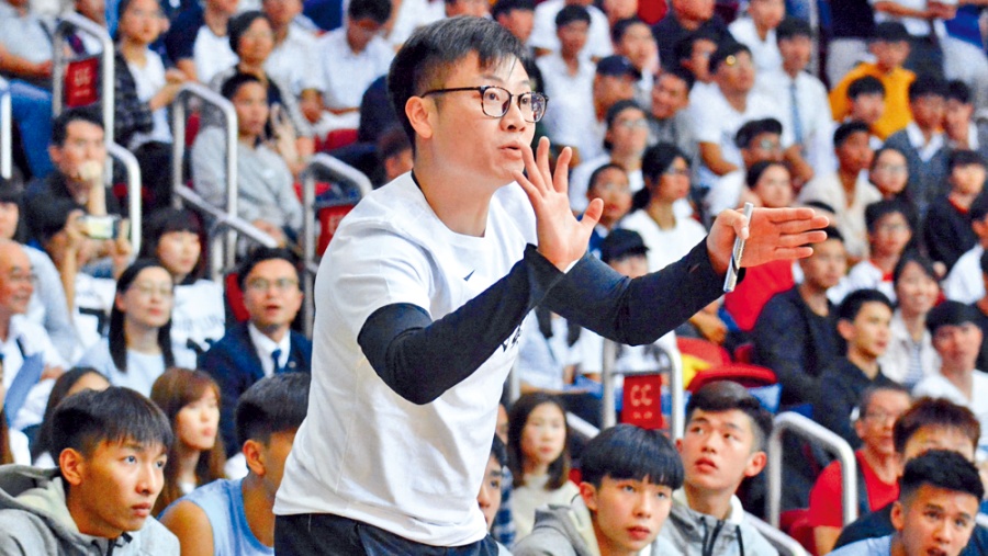 梁民熊認為,如果政府及馬會協助推動本港籃球職業,他會全力支持。資料圖片 梁民熊認為,如果政府及馬會協助推動本港籃球職業,他會全力支持。資料圖片