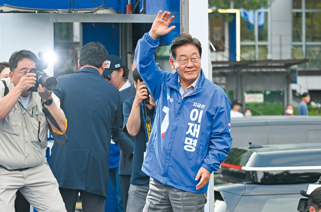 李在明是推動紋身合法化的其中一名推手。