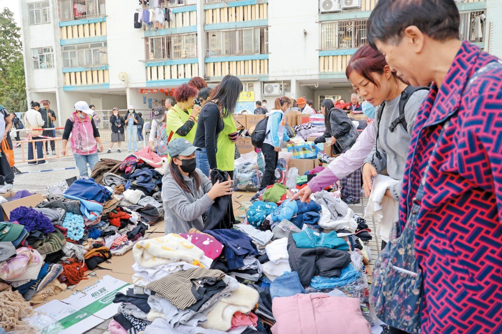 政府為捐款至「大埔宏福苑援助基金」的捐款人作特別安排，凡五萬元或以下的捐款，不用申領捐款收據亦可扣稅。