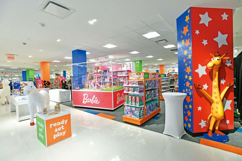 有市場調查公司研究顯示,美國去年高達兩成的毛公仔消費者是成年人,亦是消費力最高的一群。 有市場調查公司研究顯示,美國去年高達兩成的毛公仔消費者是成年人,亦是消費力最高的一群。