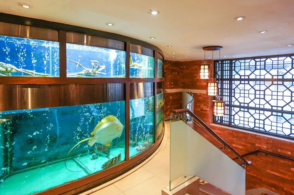 旺角利苑酒家早年曾屢獲米芝蓮星級認可，惟近年已不再上榜。