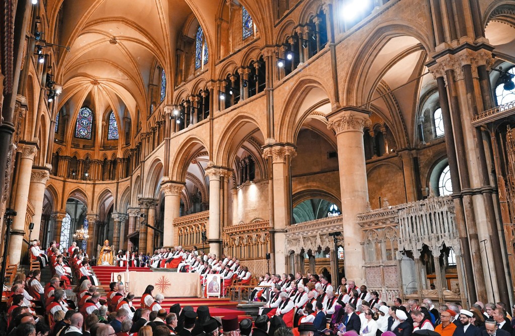 馬拉利繼任聖公會坎特伯雷大主教之位,打破教會一千四百年歷史,成為首位女大主教。 馬拉利繼任聖公會坎特伯雷大主教之位,打破教會一千四百年歷史,成為首位女大主教。