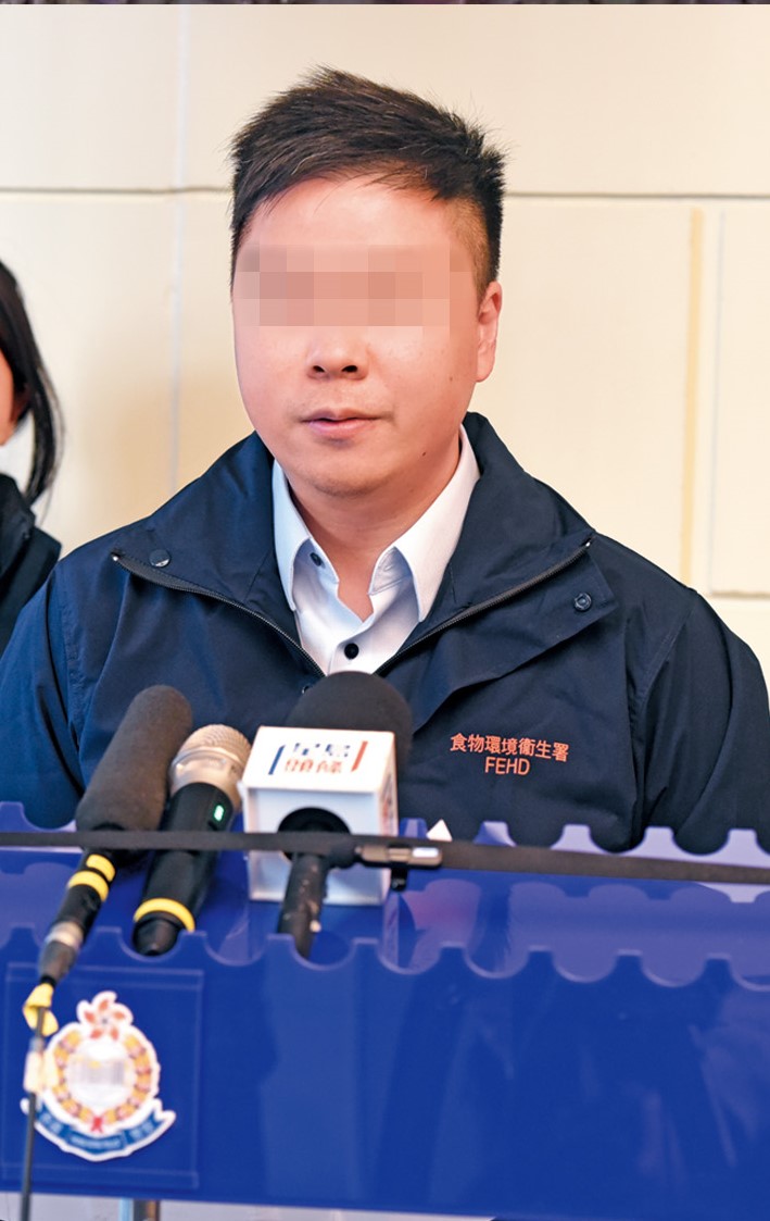 食環督察凌Ｘ庭涉獨吞三千三百萬元六合彩頭獎彩金，日前被警方以盜竊罪拘捕。