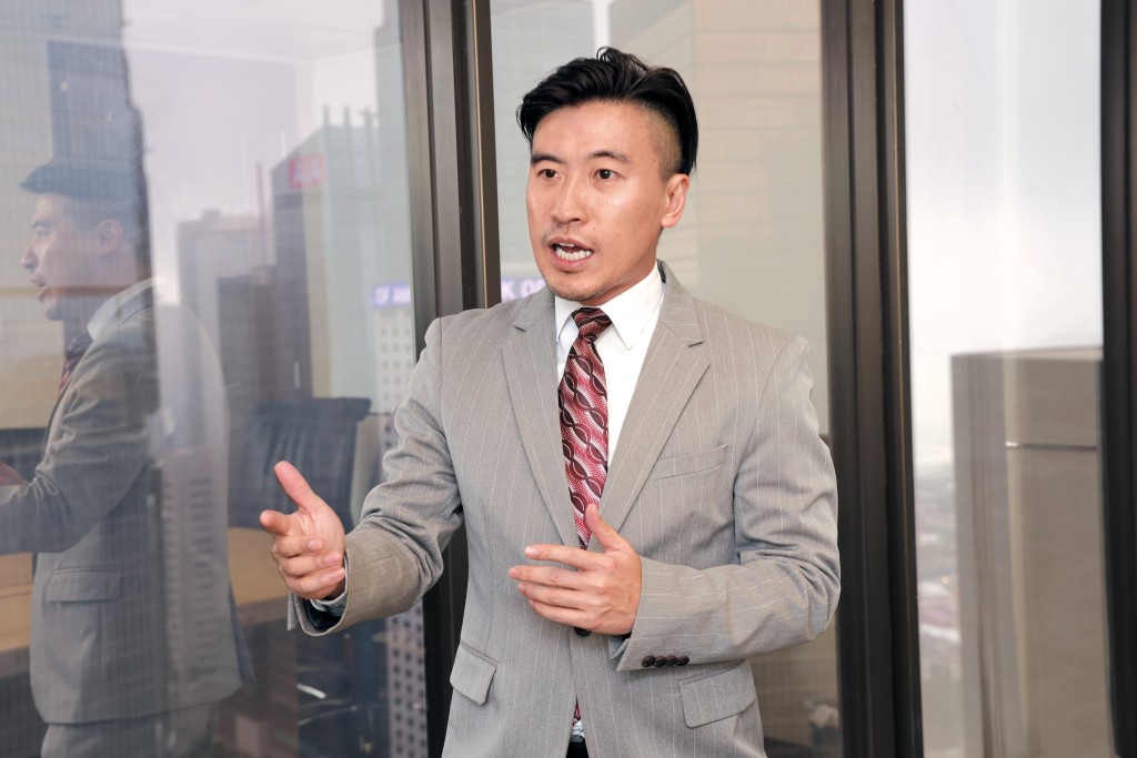 方澤翹看好優必選及三花智控，建議投資者可以先小注吸納，博大市回穩後資金要炒機器人概念。