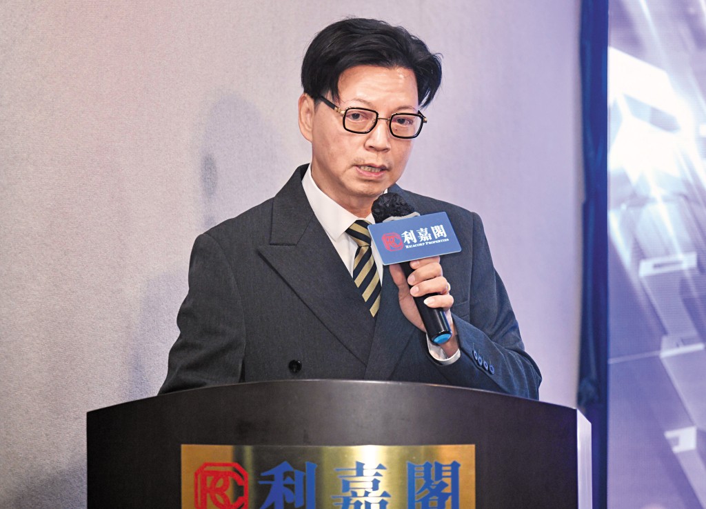 鄭得明稱,近期民生區老人院吸引投資者入市,部分老人院舖位收租回報六至八厘多。 鄭得明稱,近期民生區老人院吸引投資者入市,部分老人院舖位收租回報六至八厘多。