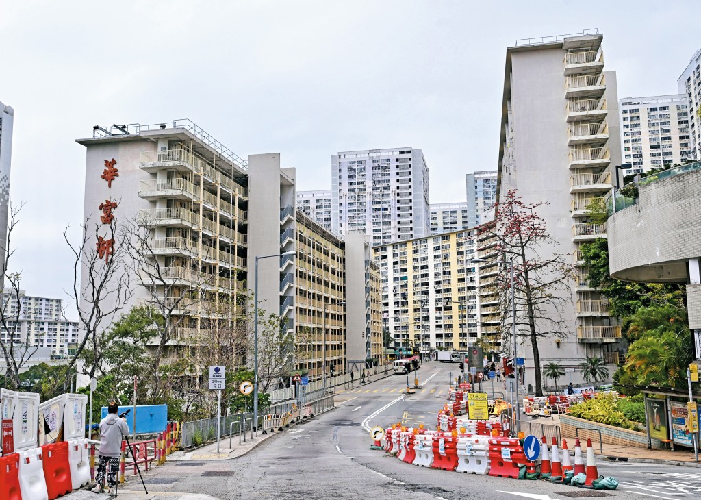 華富一邨重建在即,預計明年七月便要交吉,議員隨時「未坐暖就要搬」。 華富一邨重建在即,預計明年七月便要交吉,議員隨時「未坐暖就要搬」。