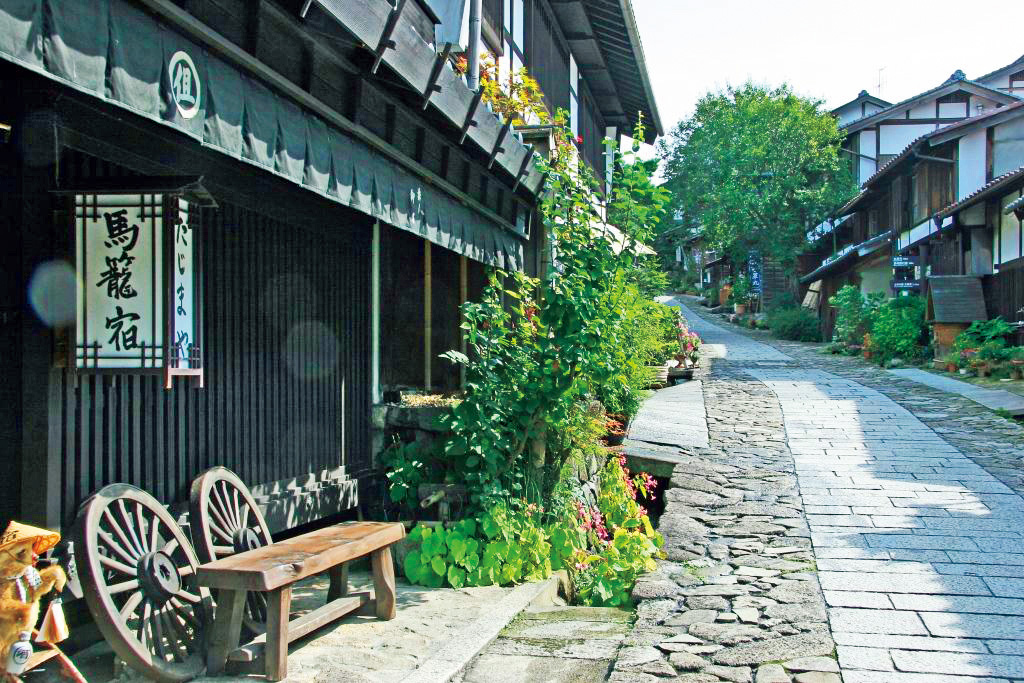 馬籠宿是江戶時代貫通東京及京都的中山道重要驛站。