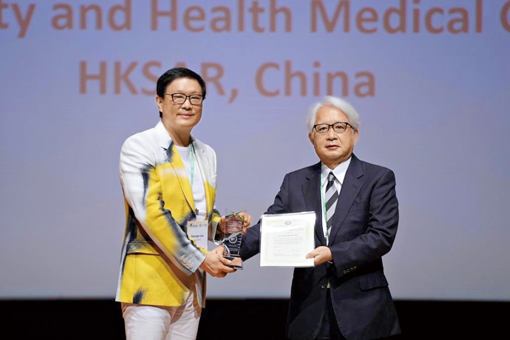 廖家傑是首位奪得亞太地區肝病研究學會（APASL）最高榮譽獎項「Okuda-Omata傑出成就獎」的香港肝病專家。