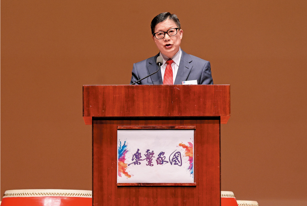 保安局局長鄧炳強致辭時表示，鼓樂表演令大家感受到香港青年人的澎湃活力及家國情懷。