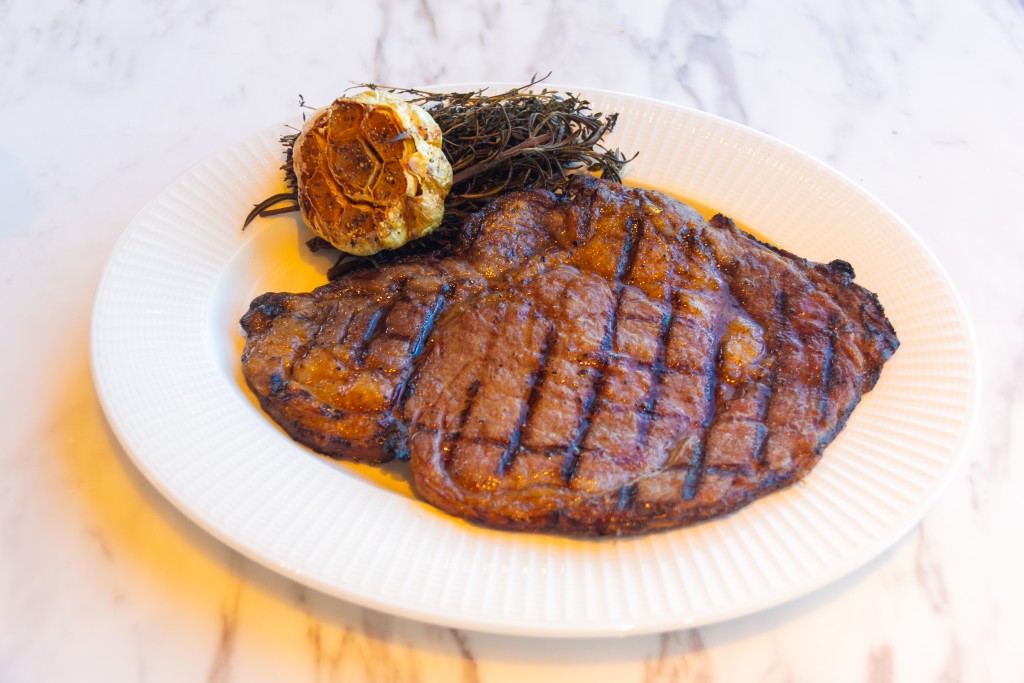 Costata Kagoshima A4 香烤鹿兒𡷊A4和牛肉眼扒 Costata Kagoshima A4 香烤鹿兒𡷊A4和牛肉眼扒