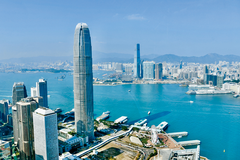 東莞銀行香港分行早於2021年進駐中環國際金融中心(IFC)二期。 東莞銀行香港分行早於2021年進駐中環國際金融中心(IFC)二期。