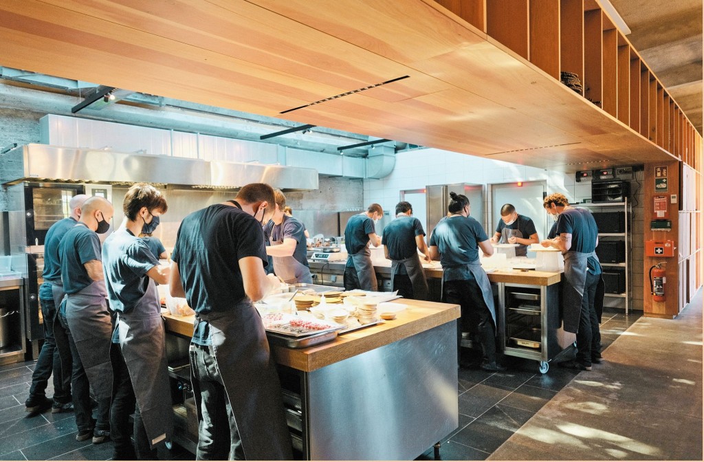 Noma的無薪實習生問題，曾在業界和部分媒體引發討論。