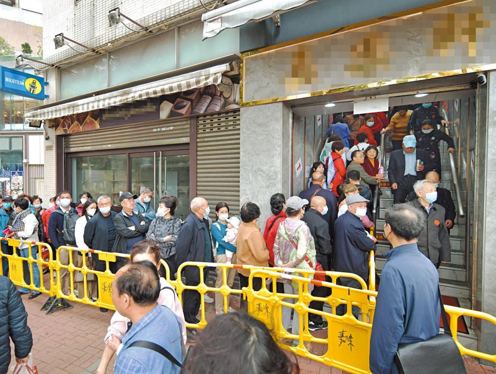 旅監局在二三年推出多項「辣招」，應付土瓜灣團餐盛行所引伸的問題。