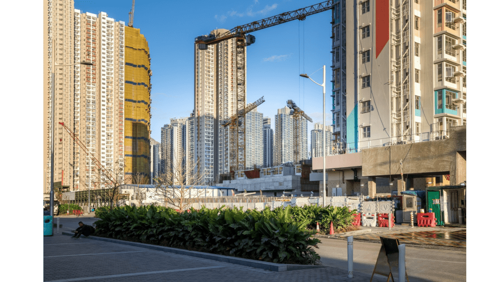 政府提出「居屋2025」及「綠置居2024」的單位作問卷調查。