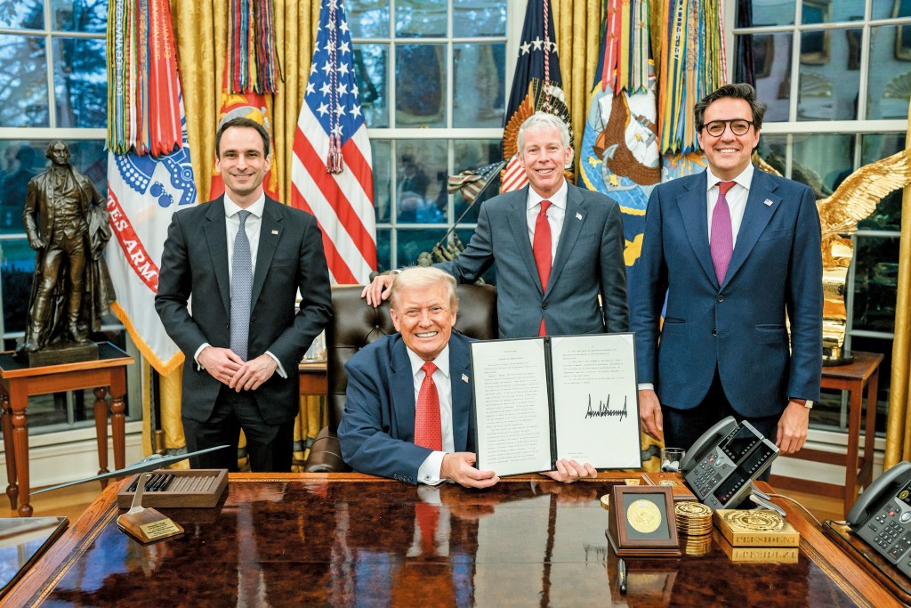 特朗普政府啟動「創世紀計劃」（Genesis Mission），目標在270天內整合全國頂尖科研資源，加速AI技術突破。