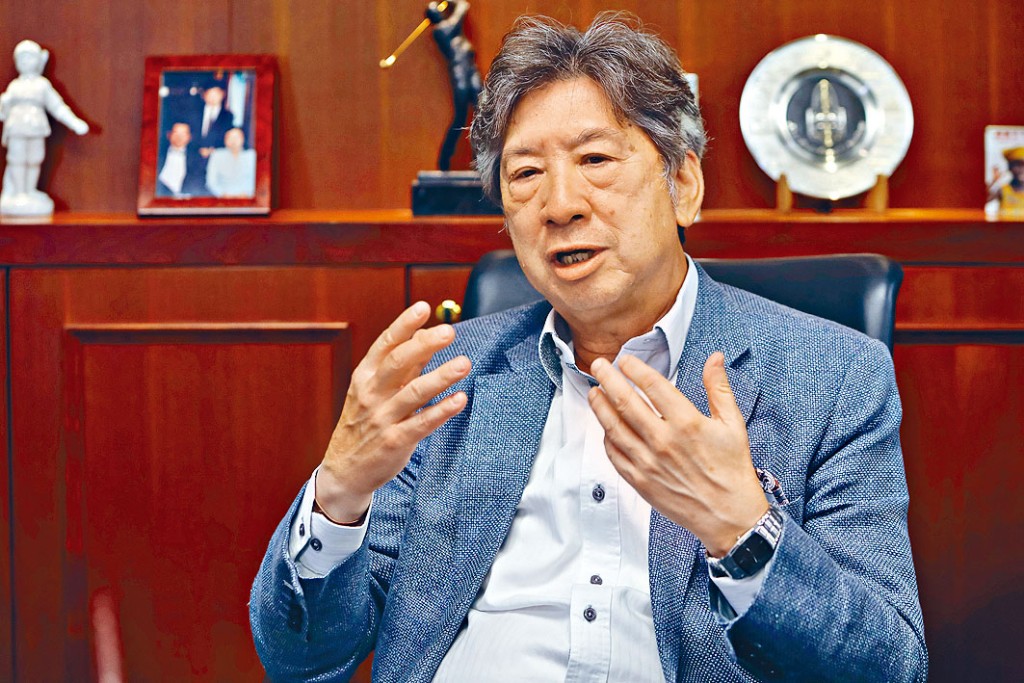 湯家驊指政府有履行法庭要求而提出替代框架，故已完成法庭要求的舉措，建議政府可以在不需要立法範圍內，盡量給予有關人士避免受不同等待遇之保障