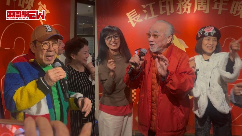 盧海鵬現身春茗即場獻唱High爆 試咪成功 93歲「修哥」胡楓中氣十足成焦點