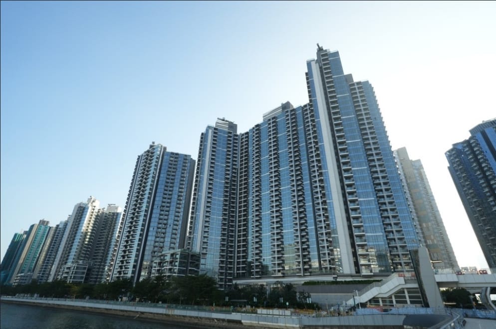 會德豐今年首5個月售逾600伙,套現約75億元,料快將突破百億元。 會德豐今年首5個月售逾600伙,套現約75億元,料快將突破百億元。