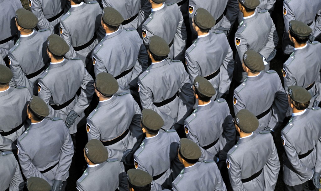 德國總理梅爾茨拍板通過「新型軍事服務」，目的是研究恢復徵兵制度，增加軍隊兵源。