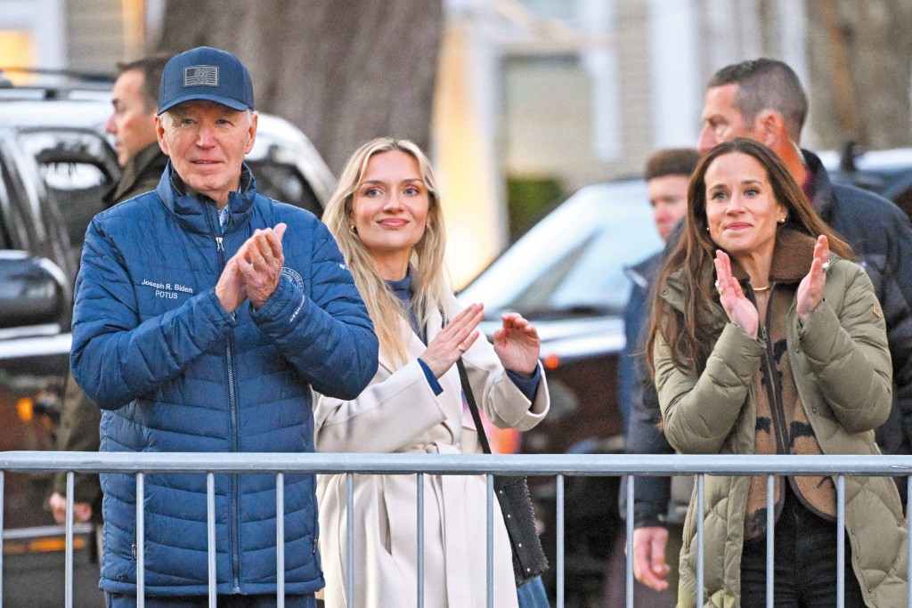 兩任總統的恩怨禍及子女，拜登的女兒什利（右）被撤銷特勤局的保護。