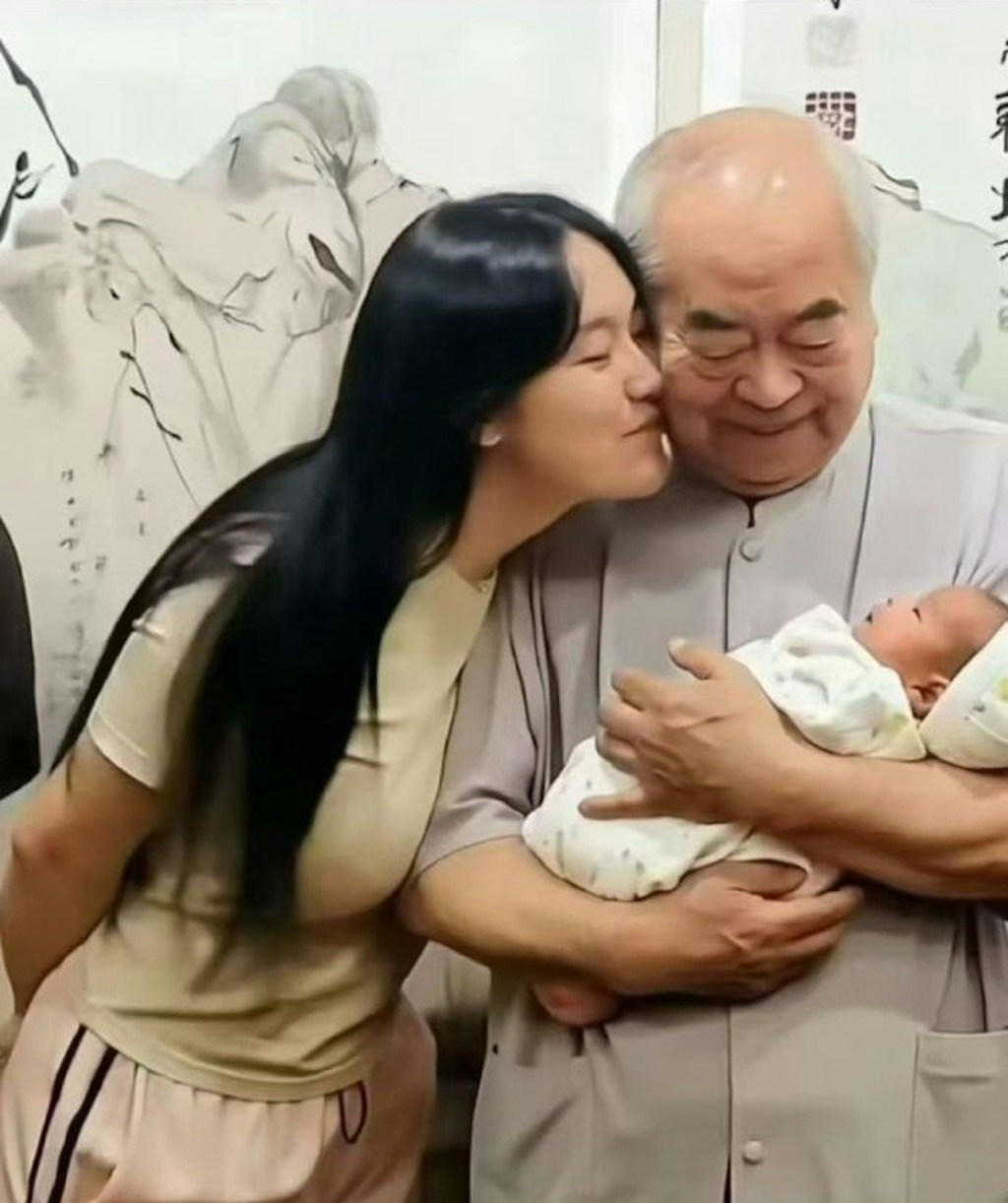 國畫大師范曾最近宣布與現年三十七歲、第四任妻子徐萌喜獲獨子。