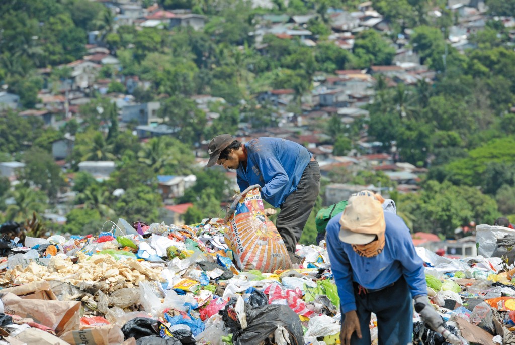 菲律賓全國共有逾千座衞生掩埋場，分布於全國各區。